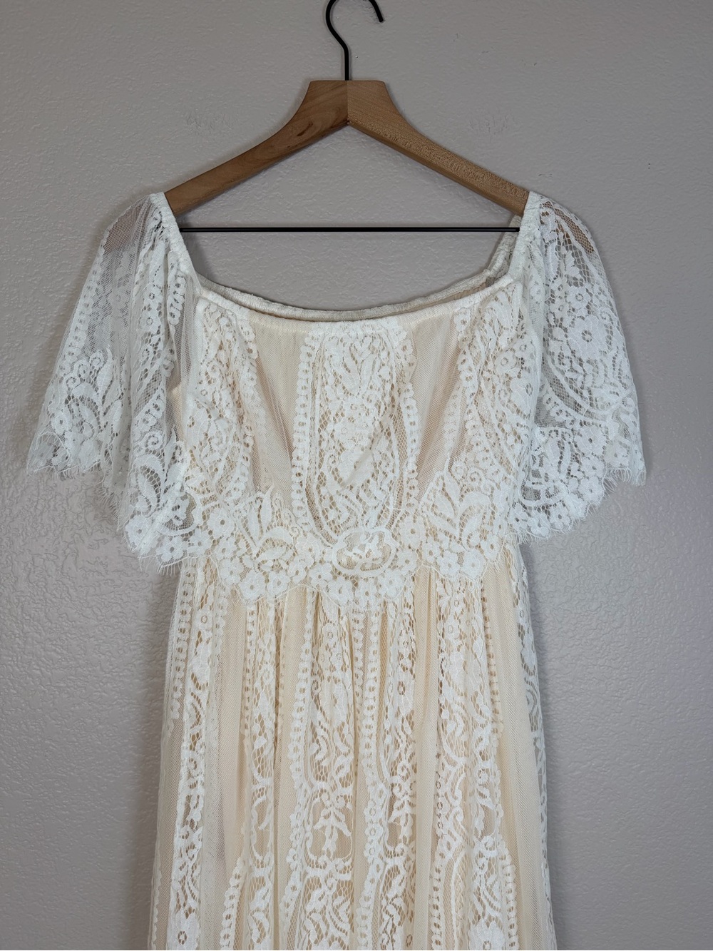 Baltic Born Caroline Cream Ivory Lace Off The Shoulder Maxi Dress Small $98 - Picture 12 of 16
